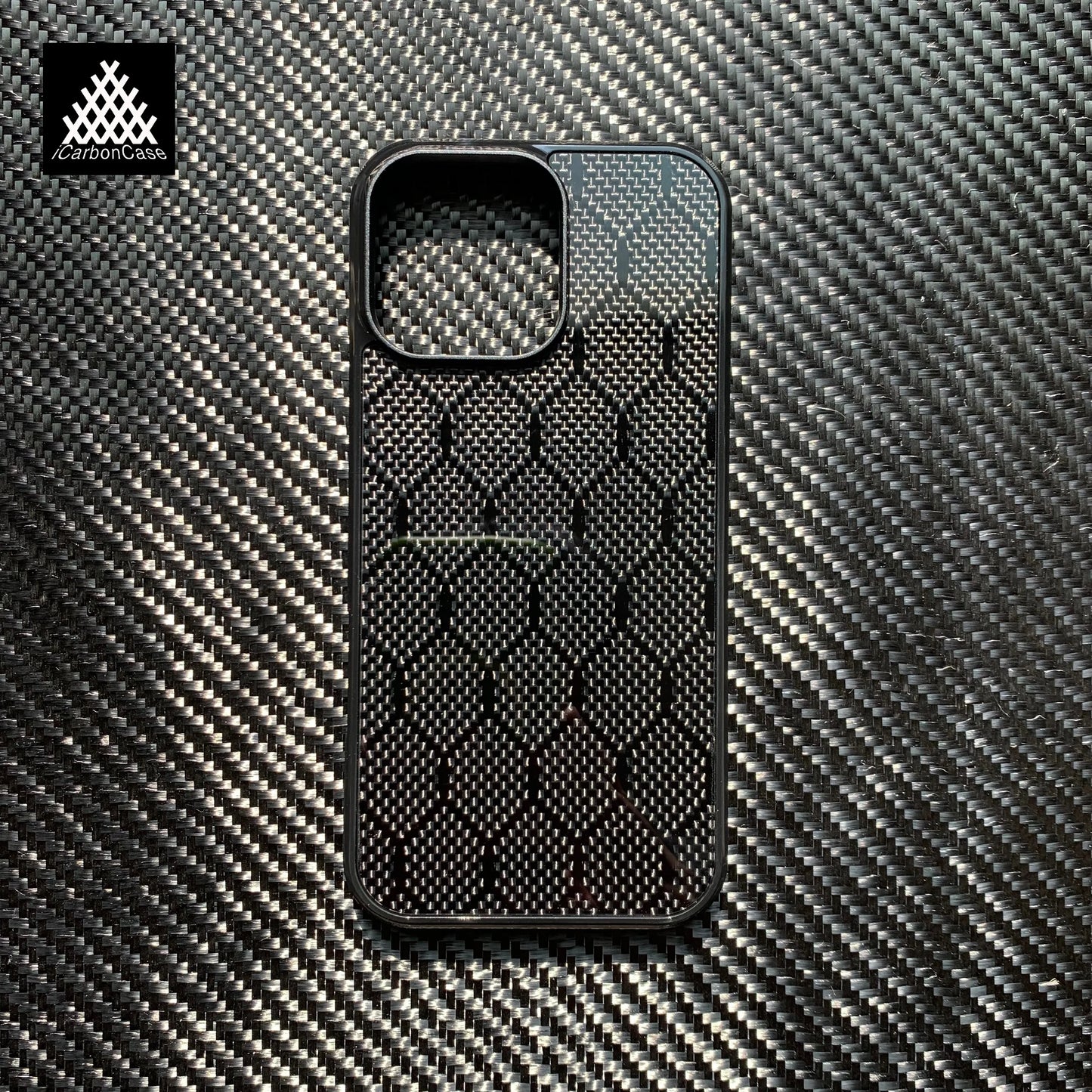 Carbon Fiber iPhone Case – Magnetic Woven 3K Twill Cover with Magsafe - ZOOMNSTORE