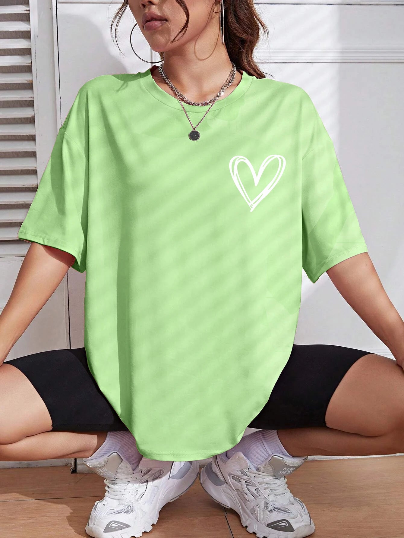 Casual Oversized Womens T-Shirt - Simple Love Printed Summer Tee - ZOOMNSTORE
