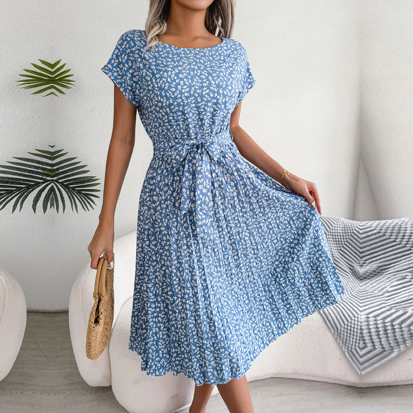 Chic Floral Pleated A-Line Dress - Womens Spring Summer Short Sleeve Fashion - ZOOMNSTORE