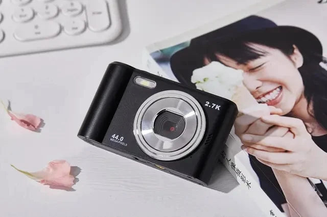 Digital Camera For Kids - Compact 1080P Beginner Camera With Autofocus Zoom Lens - ZOOMNSTORE