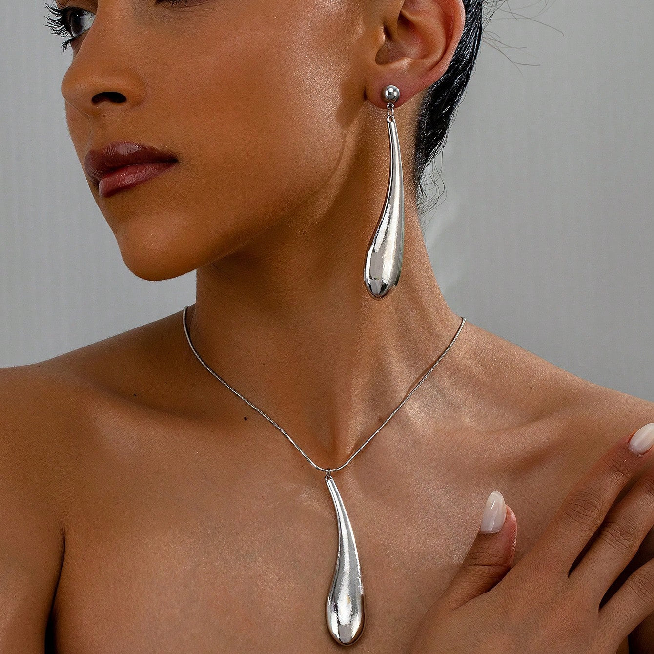 Geometric Teardrop Necklace Earring Set - Vintage Fashion Jewelry for Women - ZOOMNSTORE
