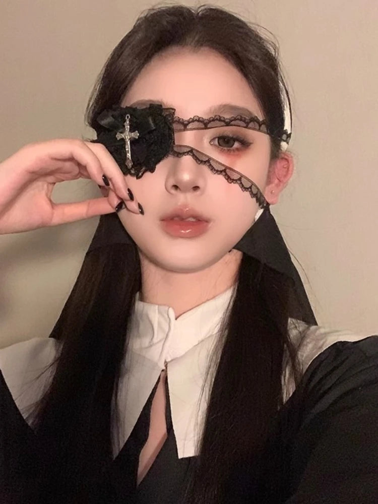 Gothic Lace Eye Mask - Womens Halloween Cosplay Accessory - ZOOMNSTORE