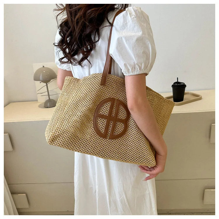 Handmade Straw Tote Bag - Large Capacity Ethnic Style Beach Shoulder Bag for Women 2023 - ZOOMNSTORE
