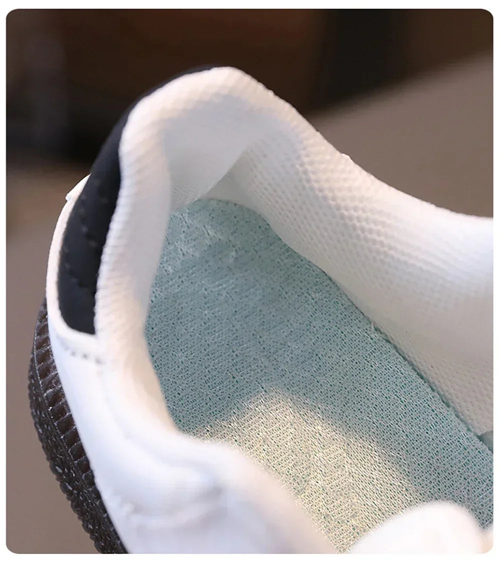 Kids Barefoot Walking Shoes - Fashion Sneakers for Boys Girls Wide Toe Tennis Flats - ZOOMNSTORE
