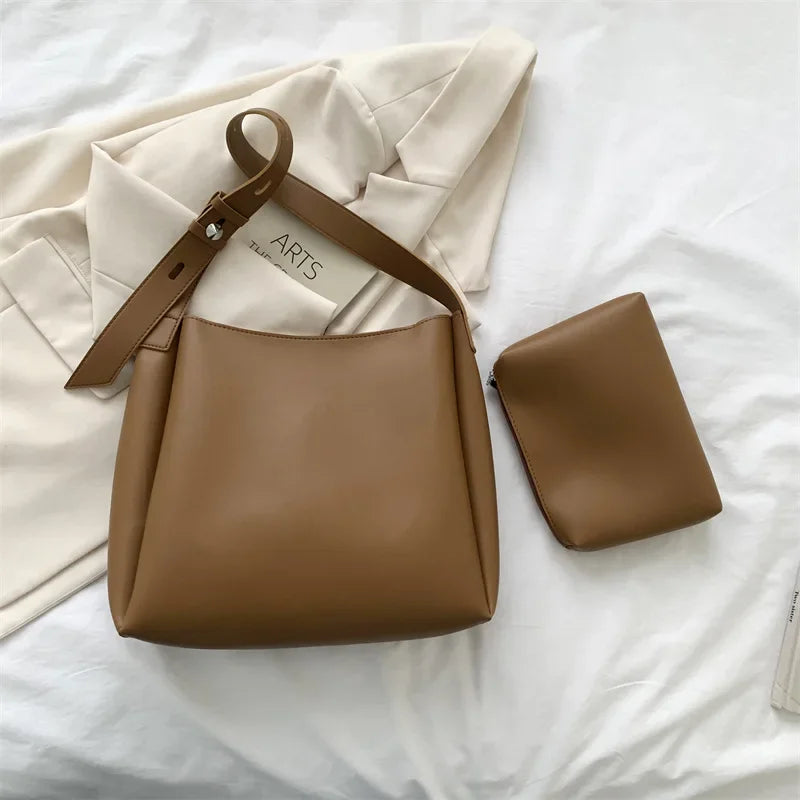 Large Fashion Leather Tote Bag for Women - 2025 Trendy High Capacity Shoulder Handbag - ZOOMNSTORE