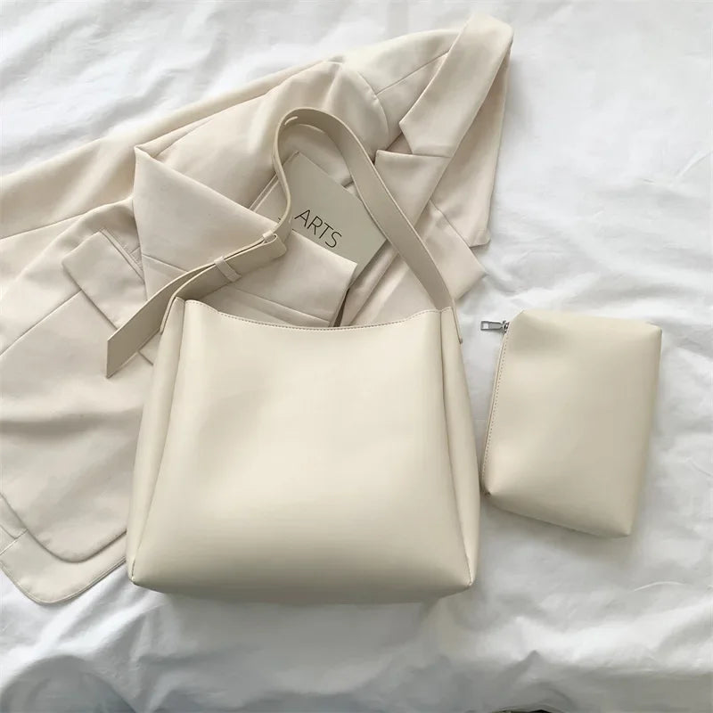 Large Fashion Leather Tote Bag for Women - 2025 Trendy High Capacity Shoulder Handbag - ZOOMNSTORE