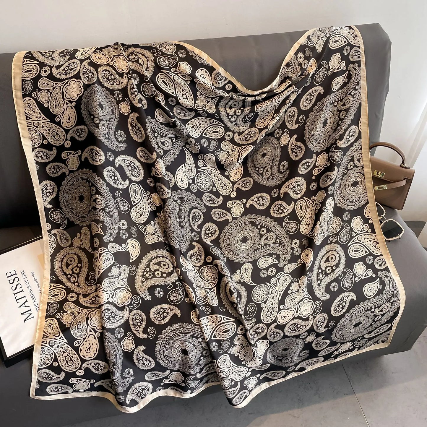 Luxury Horse Print Silk Scarf - Vintage 110x110cm Shawl for Women - ZOOMNSTORE