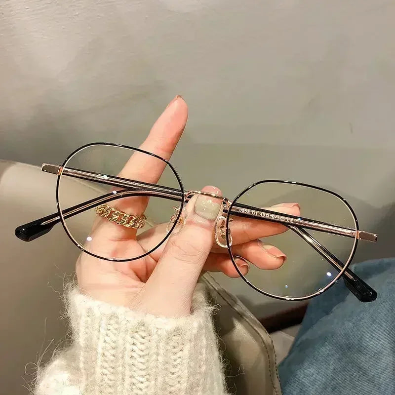 Luxury Myopia Glasses - Vintage Anti-Blue Light Eyewear for Men and Women Prescription Diopters -05 to -60 - ZOOMNSTORE