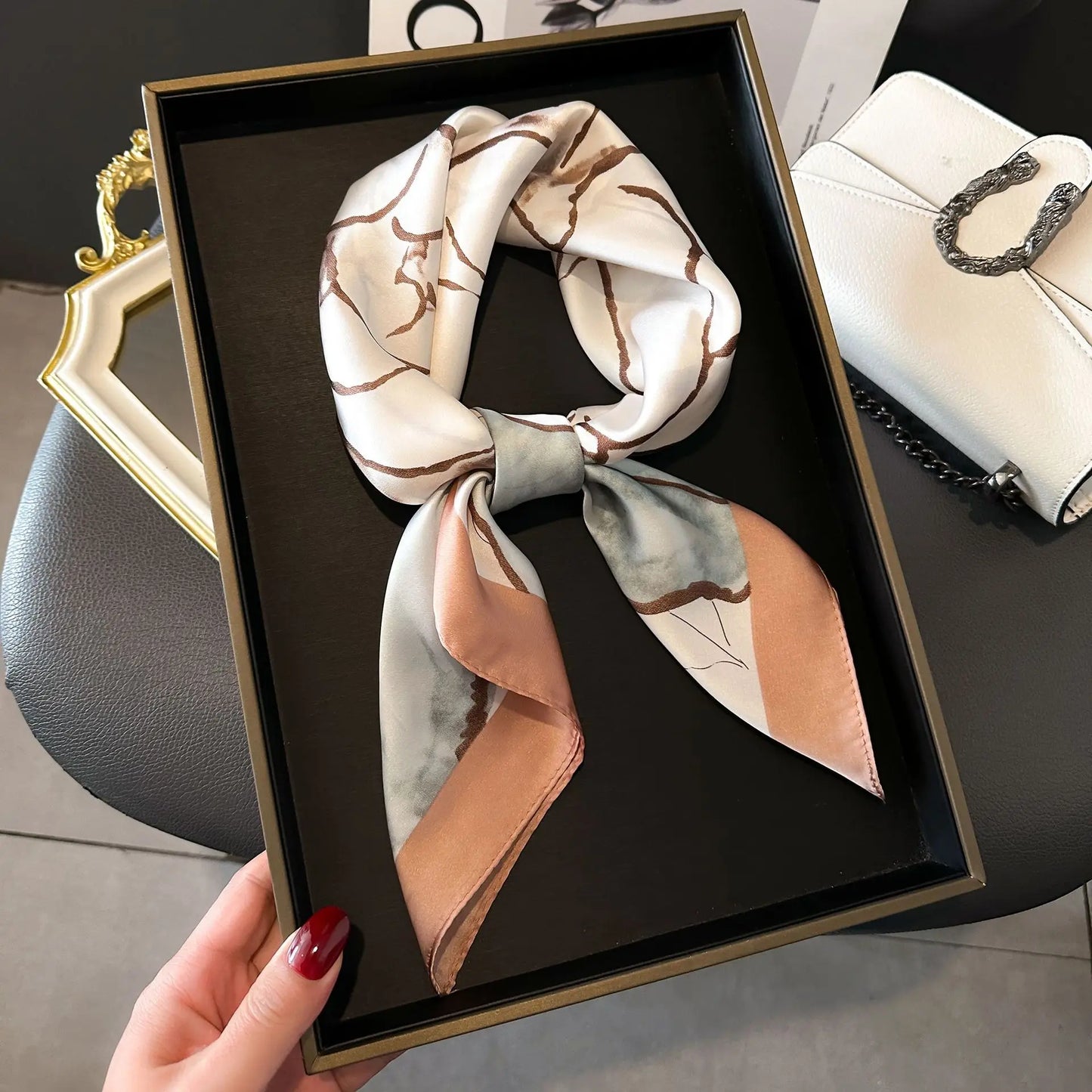 Luxury Silk Scarf - Chain Print Thin Neck Scarf for Women 70x70cm - ZOOMNSTORE