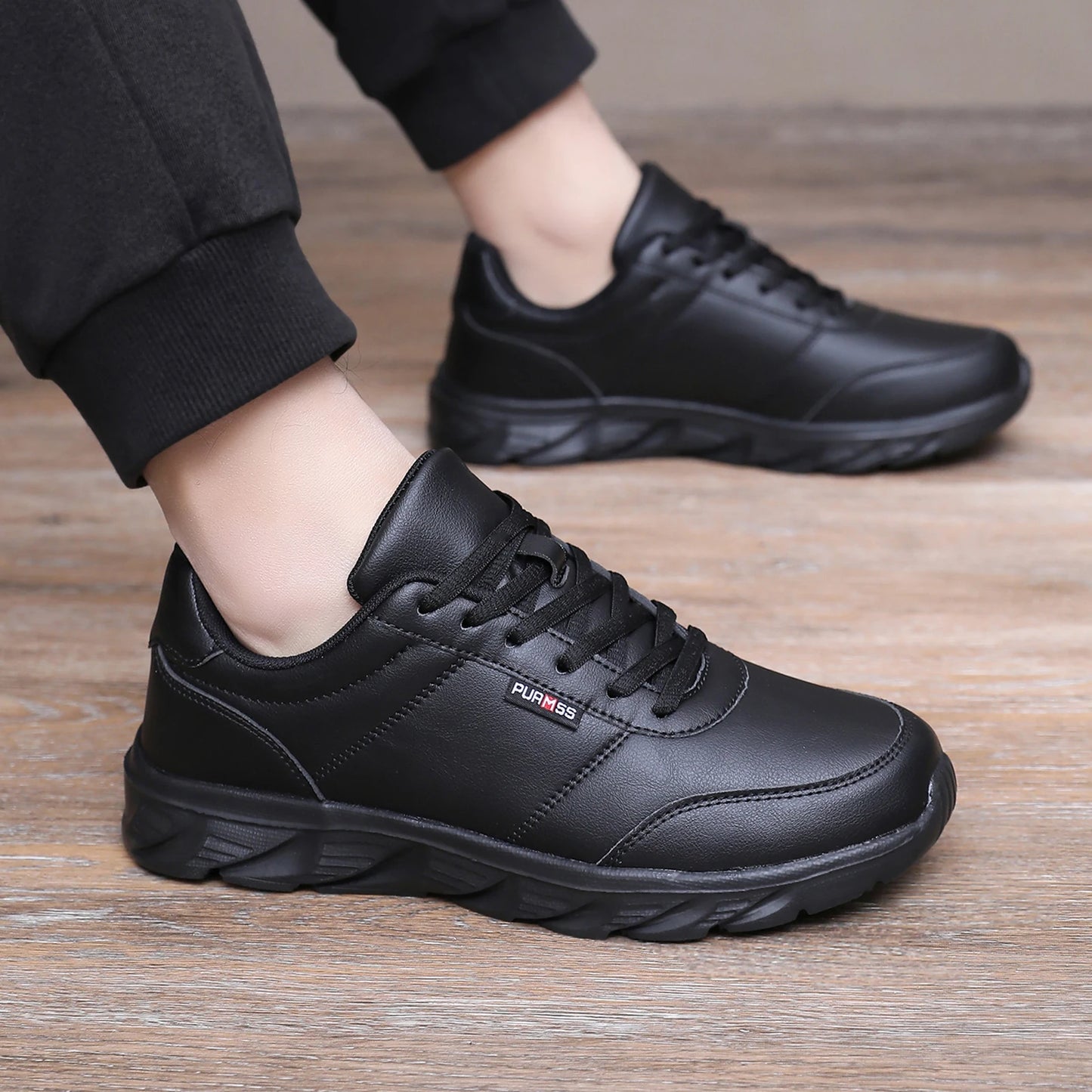 Mens Casual Running Sneakers - Soft Fitness Jogging Shoes in Black and White - ZOOMNSTORE