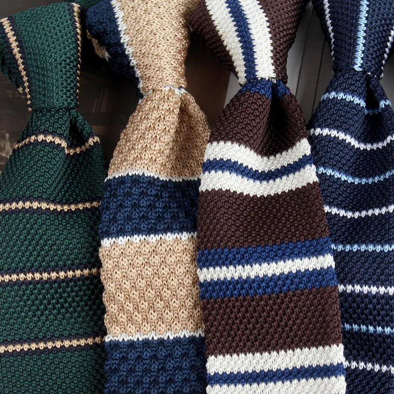 Narrow Striped Knitted Necktie for Men - Retro Korean Style Casual Cravat Accessory - ZOOMNSTORE
