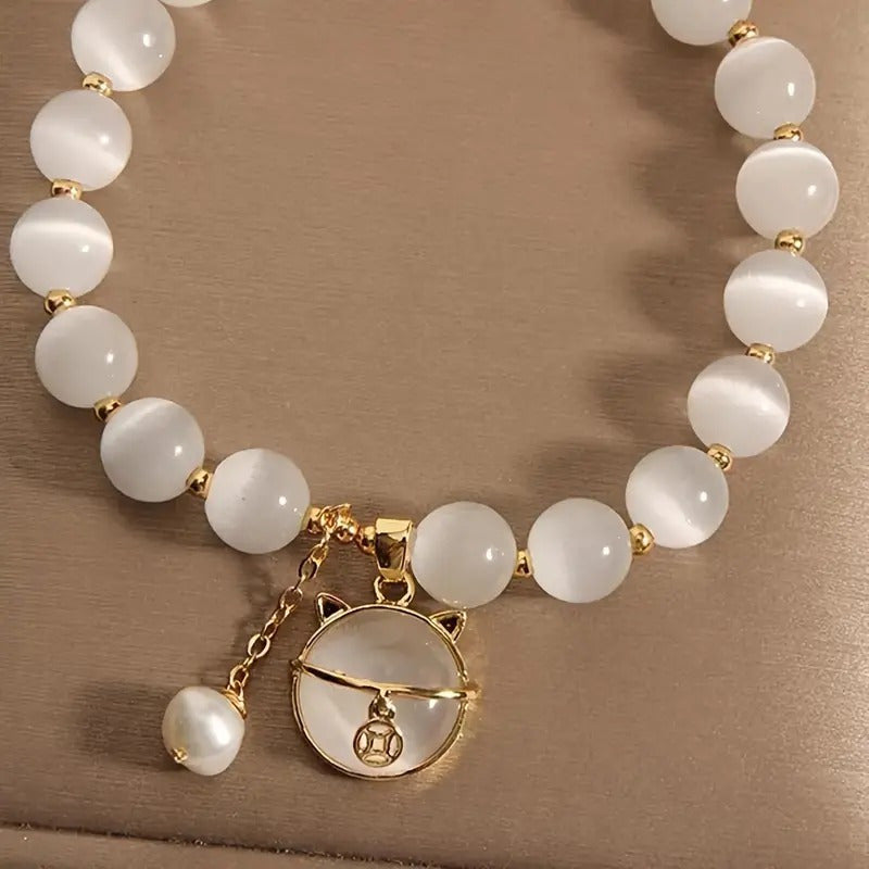 Opal Beaded Bracelet with Cat Pendant - Stylish Unisex Accessory - ZOOMNSTORE