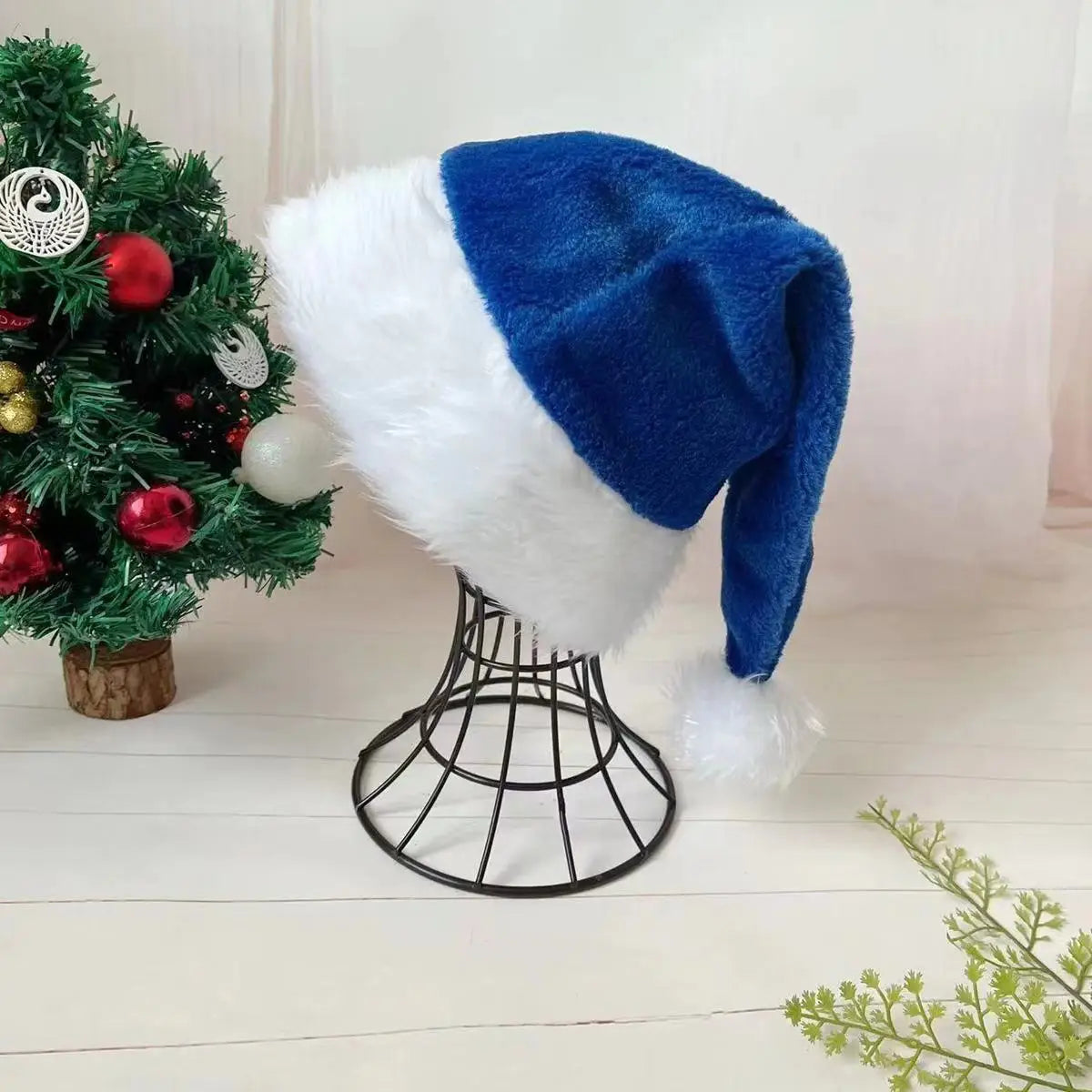 Pink Plush Santa Hat - Unisex Holiday Party Accessory for Adults Kids - ZOOMNSTORE