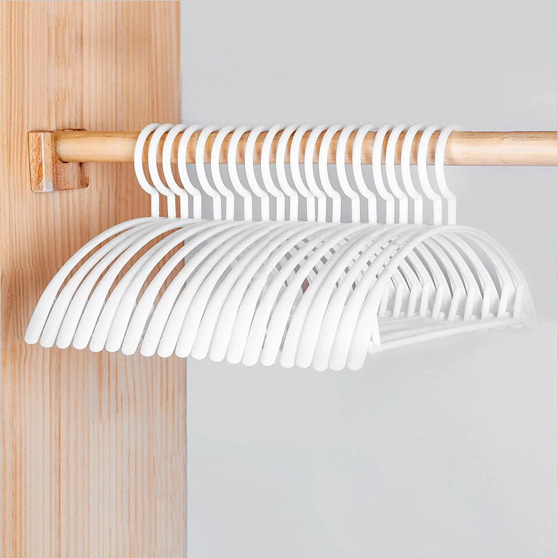 Plastic Clothes Hanger - Wide Shoulder Arc Design Semi-Circular Household Organizer - ZOOMNSTORE