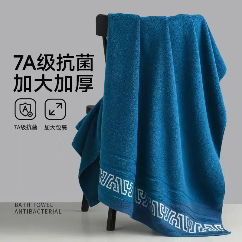Thick Cotton Bath Towel - Soft Absorbent 70x140cm No Shedding - ZOOMNSTORE