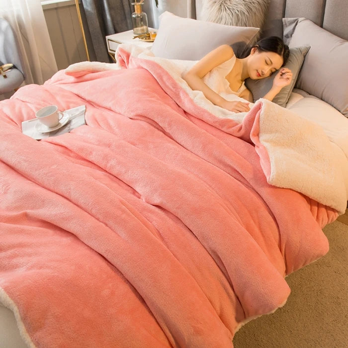Double-Sided Wool Throw Blanket - Queen Bedspread for Winter Warmth - ZOOMNSTORE