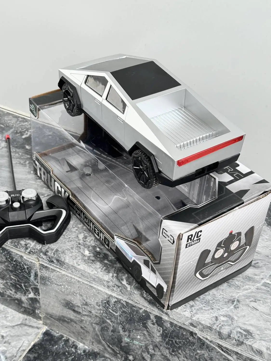 112 RC Cybertruck Offroad Pickup - Batmobile Simulation Model Toy for Kids - ZOOMNSTORE