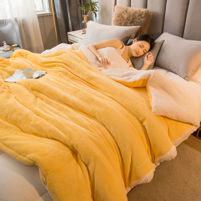 Double-Sided Wool Throw Blanket - Queen Bedspread for Winter Warmth - ZOOMNSTORE