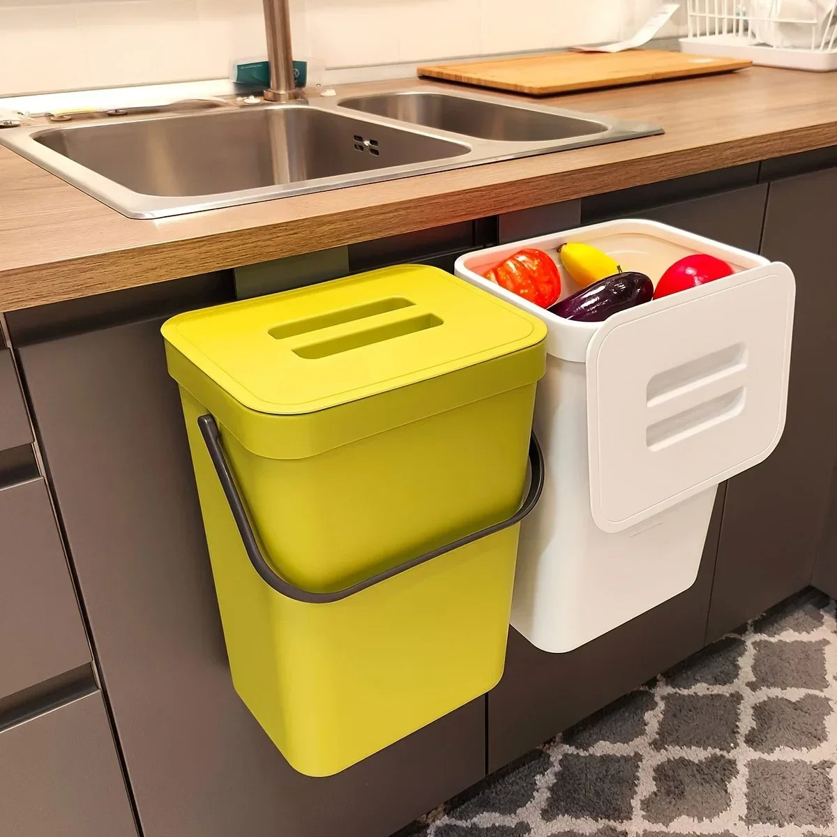 Hanging Small Trash Can with Lid - Under-Sink Food Waste Bin for Kitchen and Bathroom
