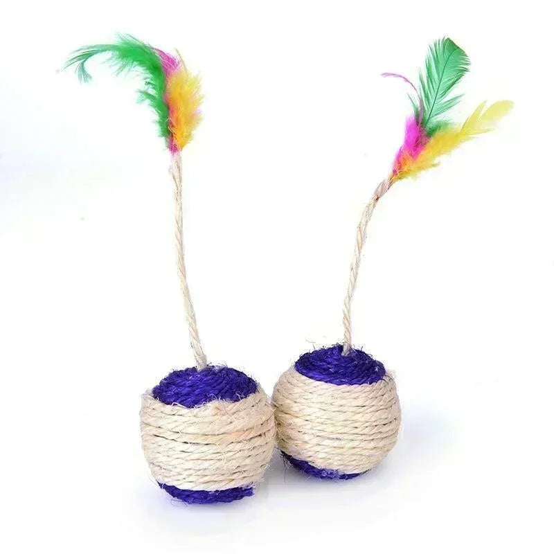 Interactive Sisal Scratching Ball Cat Toy - Training Toy with Feather for Kittens - ZOOMNSTORE