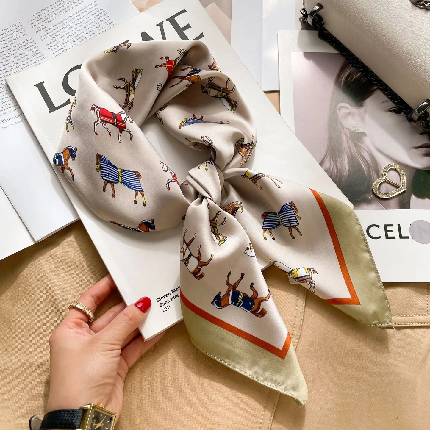 Luxury Silk Scarf - Chain Print Thin Neck Scarf for Women 70x70cm