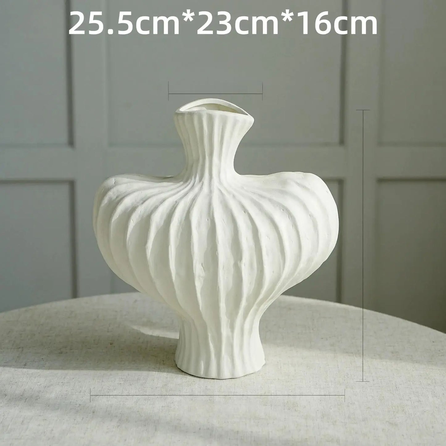 Modern Minimalist Plastic Vase - Chic Water Cultivation Decor for Home