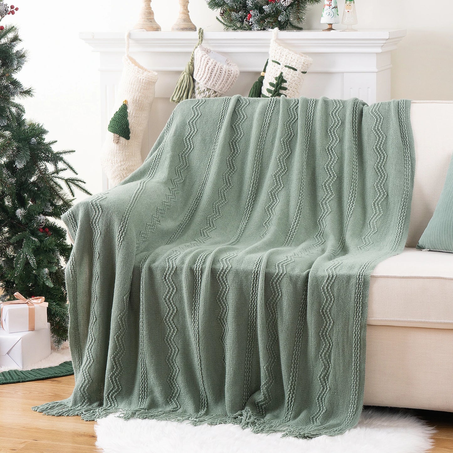 Caramel Knit Throw Blanket - Lightweight Plaid Blanket for Couch and Bed - ZOOMNSTORE