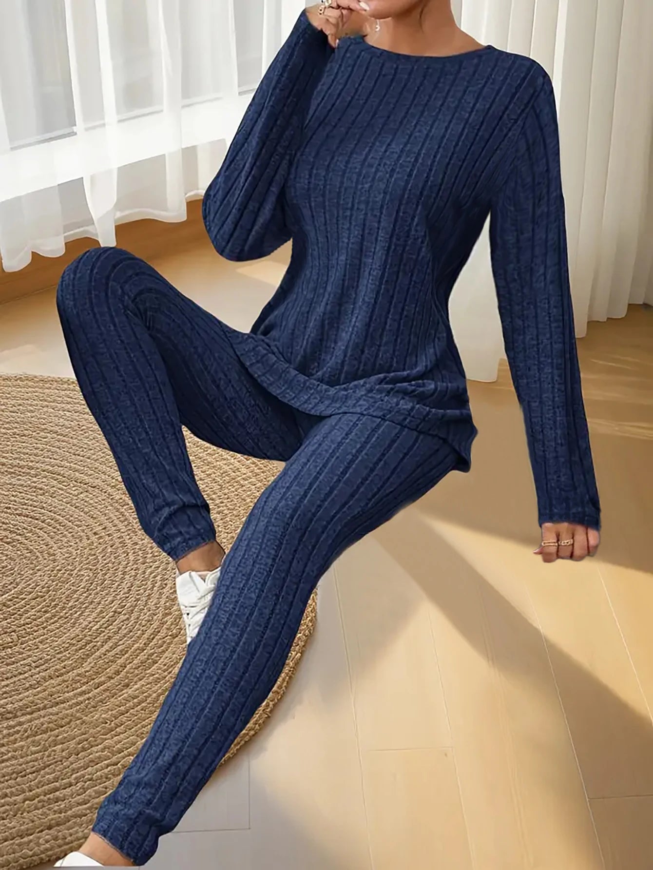 Women's Autumn and Winter Pajamas, Simple Solid Color, Casual and Comfortable, Slim Fit, Fashionable Long-Sleeved Long Pants, Can Be Worn Outside, Pajama Set for Women