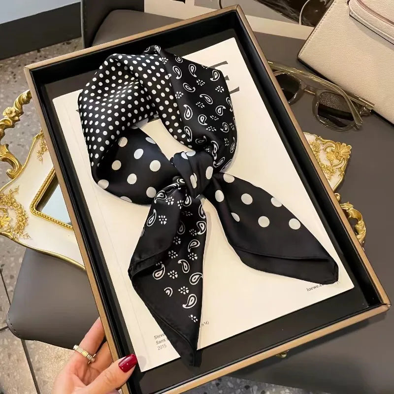 Luxury Silk Scarf - Chain Print Thin Neck Scarf for Women 70x70cm