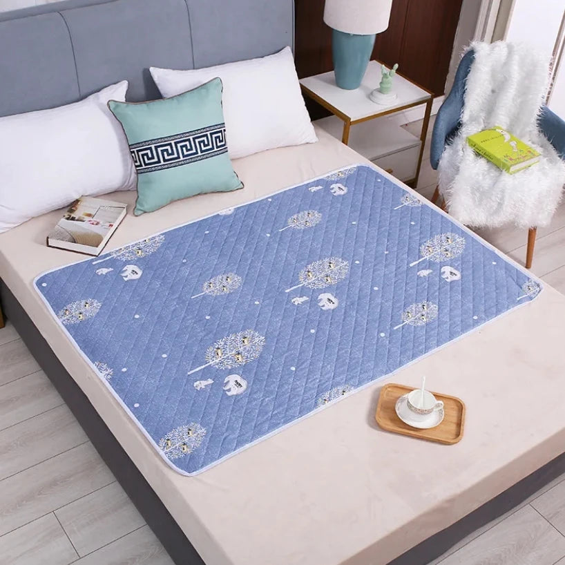Waterproof Washable Mattress Urine Mat for Baby Toddlers Cute Cartoon Bed Protector Diaper Bedding Urine Pads Cloth Breathable
