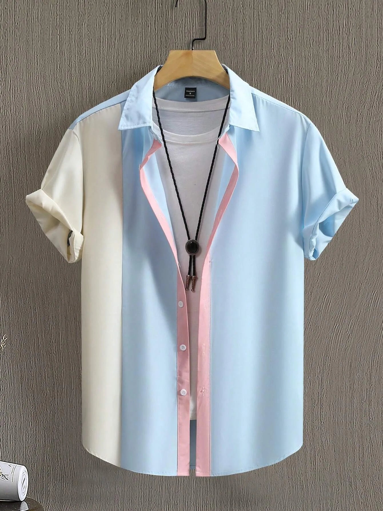 The new men's short-sleeved shirt for summer 2025 features a casual fashionable comfortable and soft 3D pattern print
