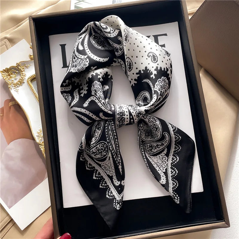 Luxury Silk Scarf - Chain Print Thin Neck Scarf for Women 70x70cm