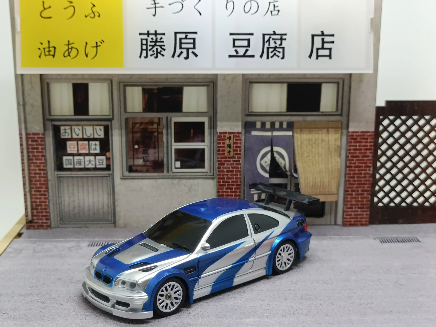 4WD RC Drift Car - 143 Remote Control Mini Racing Toy - ZOOMNSTORE