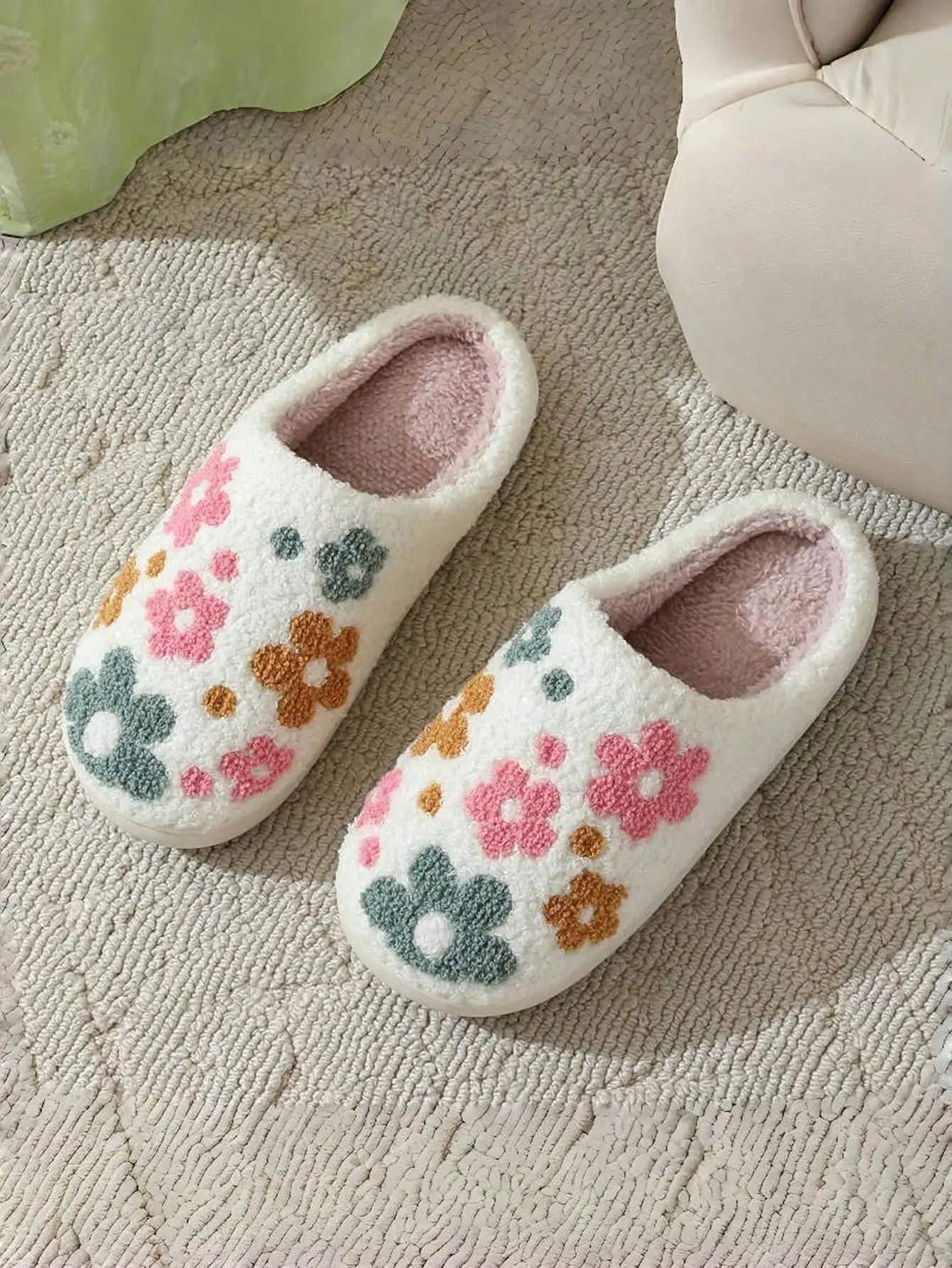 Warm Slippers - Anti Slip Soft Sole Children & Adult Cozy House Footwear