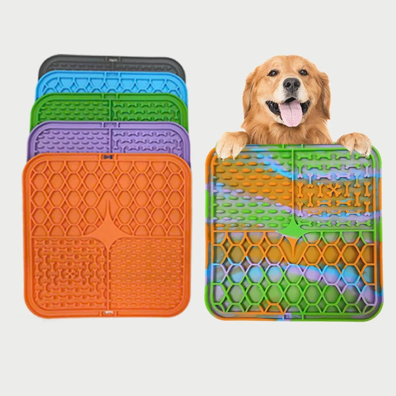 Silicone Dog Lick Mat - Slow Feeder Bathing Distraction Tool - ZOOMNSTORE