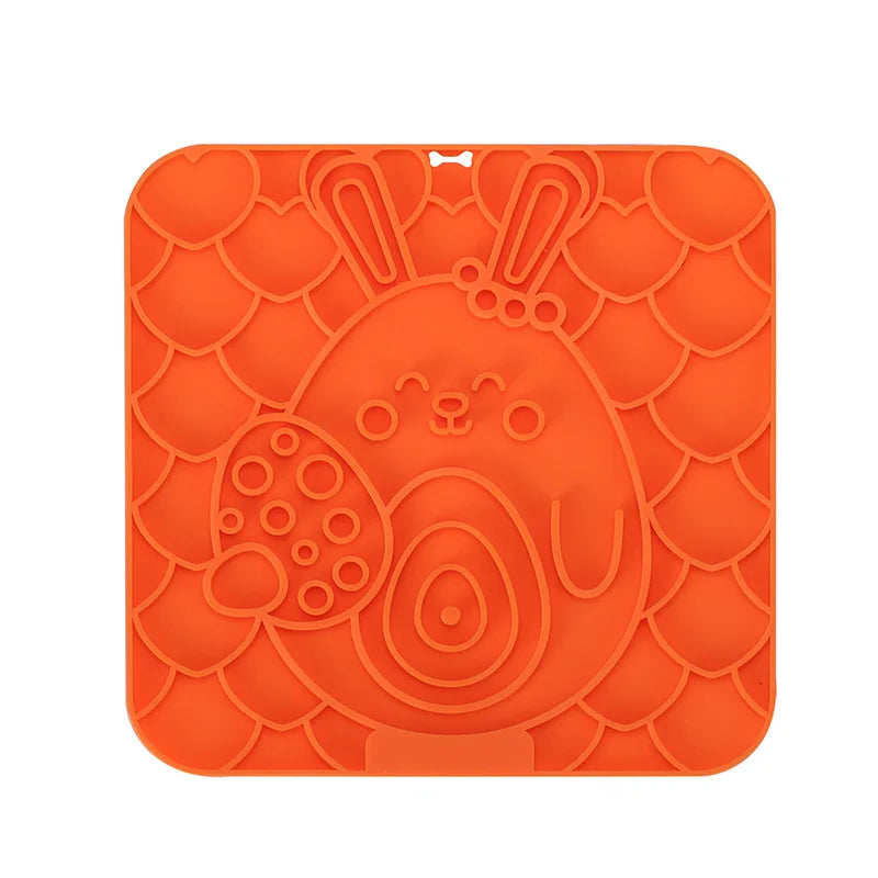 Silicone Dog Lick Mat - Slow Feeder Bathing Distraction Tool - ZOOMNSTORE