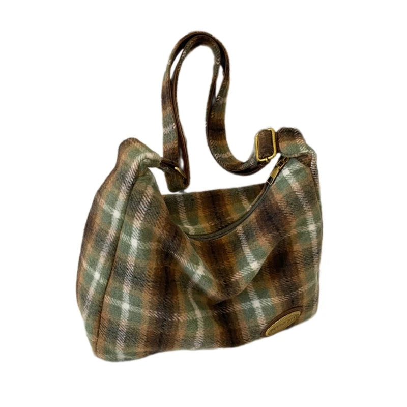 Stylish Crossbody Bag - Trendy Sling Purse for Men and Women - ZOOMNSTORE