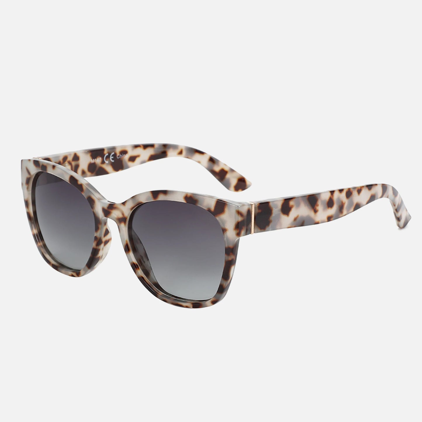 Thick Butterfly Frame Polarized Sunglasses - Cat Eye UV400 Shades for Women - ZOOMNSTORE