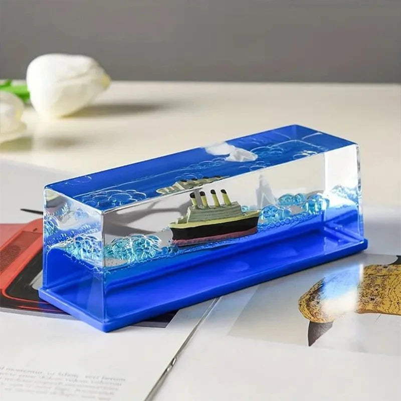 Titanic Black Pearl Drifting Ship Ornament - Dinosaur Era Style Desktop Decoration Gift - ZOOMNSTORE