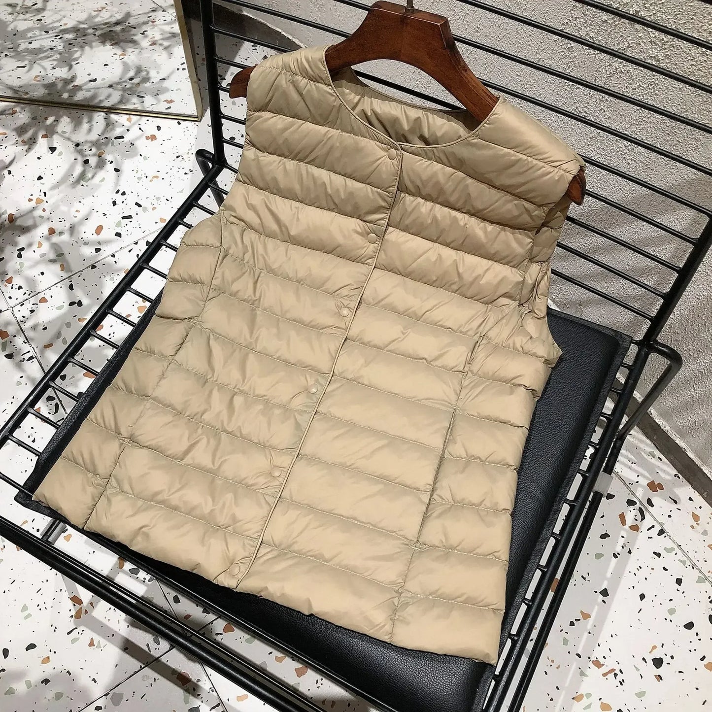Womens Ultra Lightweight Packable Sleeveless Puffer Jacket - 90 White Duck Down Winter Vest - ZOOMNSTORE