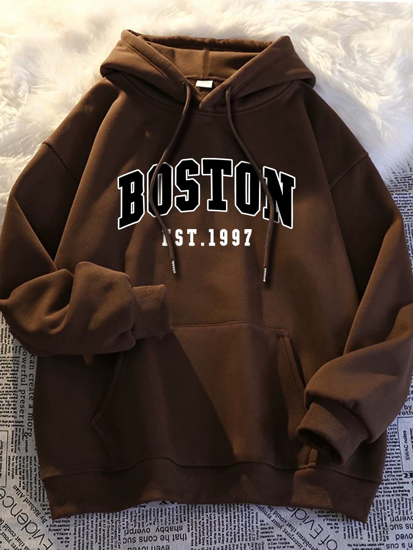 Mens Boston Hoodie - Cozy Long Sleeve with Pockets for Casual Comfort - ZOOMNSTORE