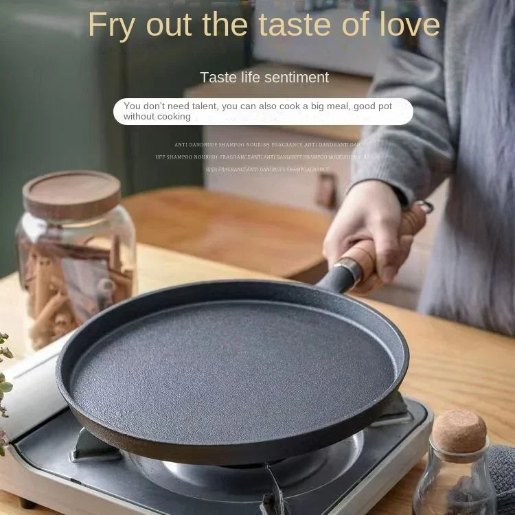 26cm Cast Iron Frying Pan - Non-Stick Egg and Pancake Maker for Gas and Induction Cookers - ZOOMNSTORE