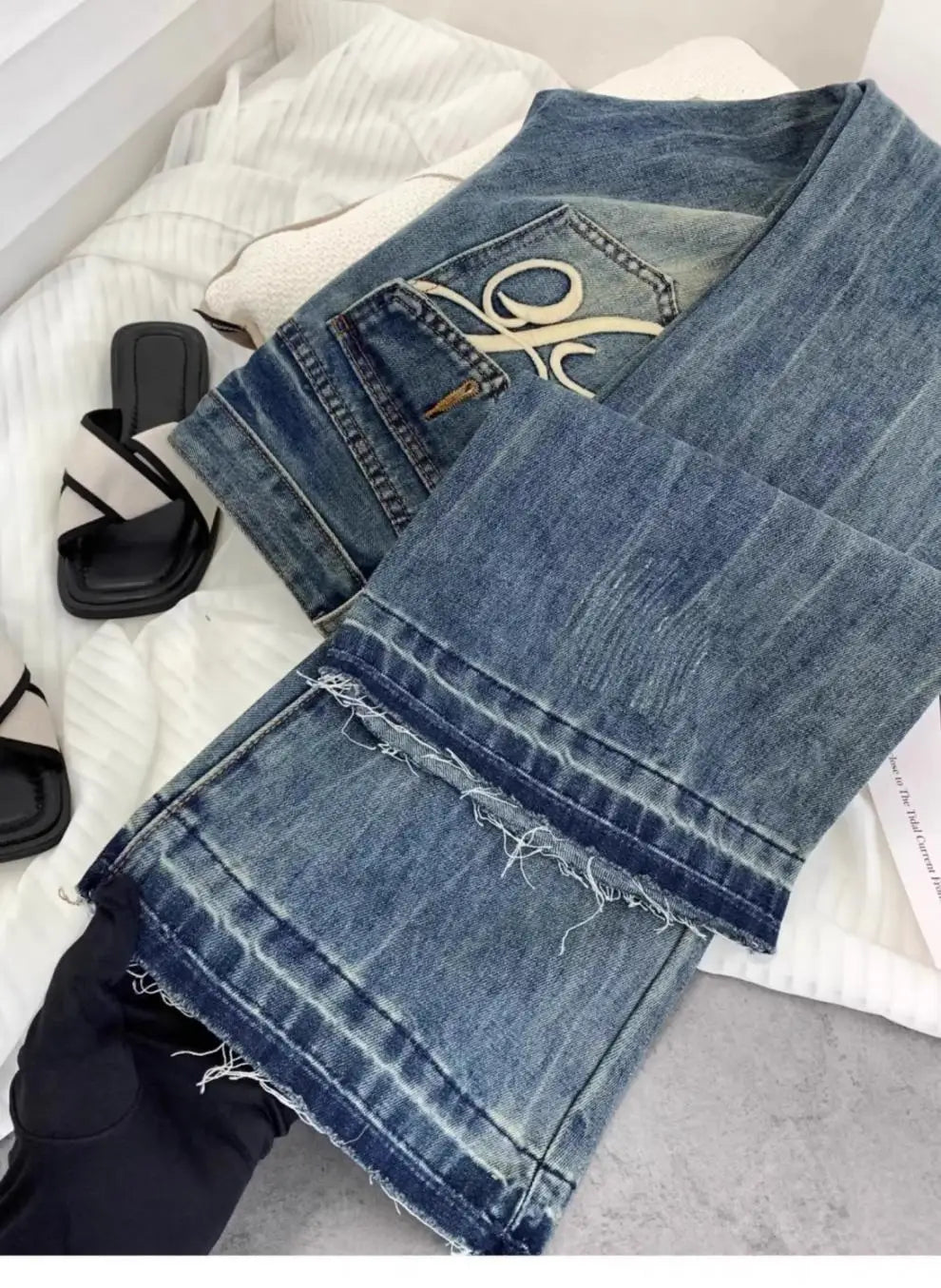American retro low-waisted jeans female autumn new embroidery old casual fashion temperament slim Joker bell bottoms. - ZOOMNSTORE