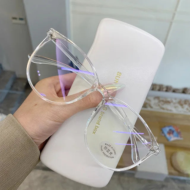 Anti Blue Light Glasses - Transparent Frames Round Eyewear for Unisex - ZOOMNSTORE