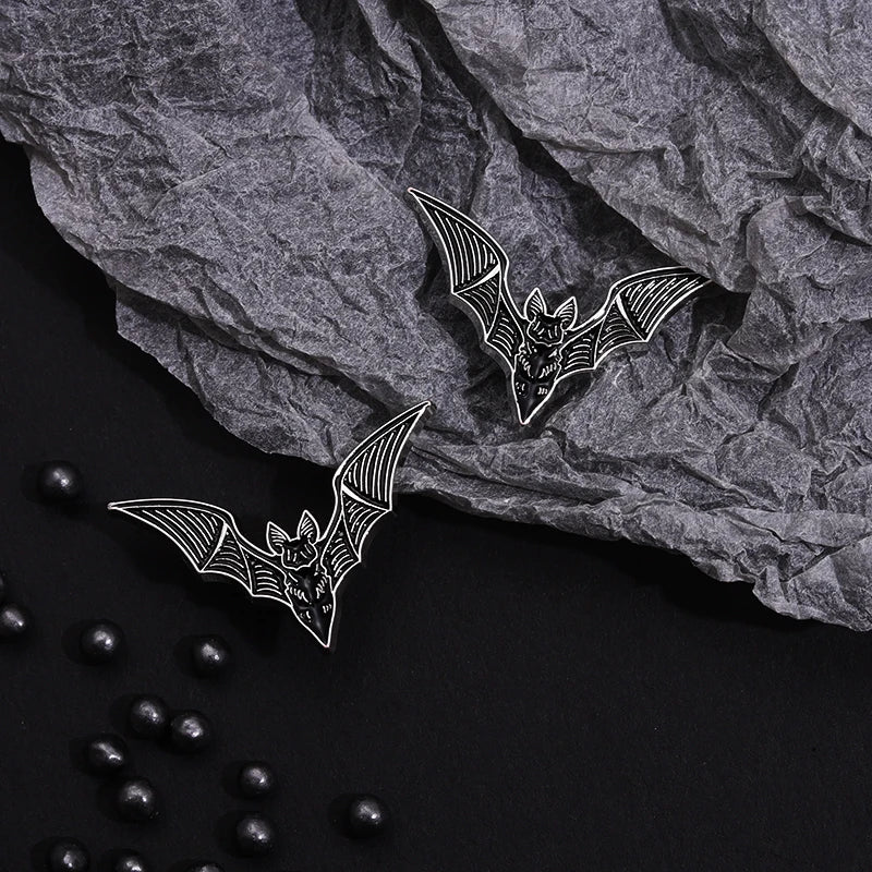 2pcs Bat Enamel Pins Gothic Punk Witch Halloween Brooch Collar Badge Black Spooky Jewelry Gift for Friends - ZOOMNSTORE