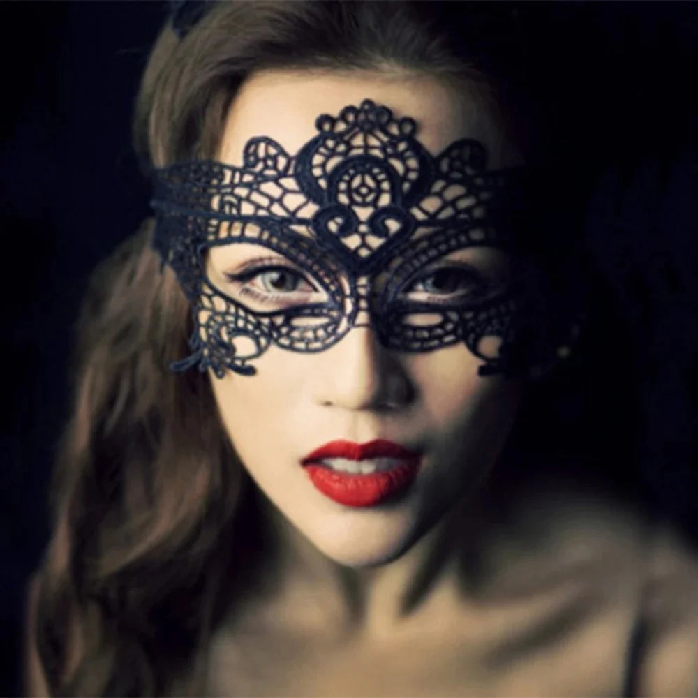 Black Lace Queen Masquerade Mask - Embroidered Carnival Costume Accessory - ZOOMNSTORE