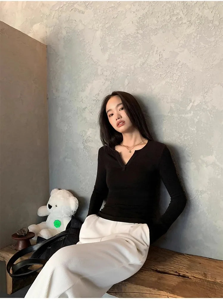 Black V Neck T-Shirt - Women's Slim Long Sleeve Casual Cotton Tee - ZOOMNSTORE