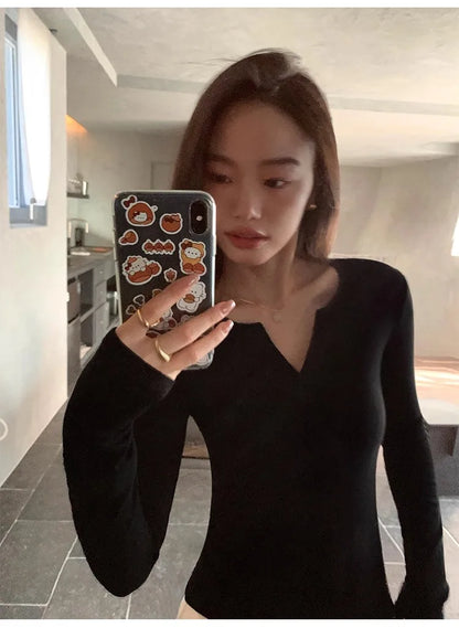 Black V Neck T-Shirt - Women's Slim Long Sleeve Casual Cotton Tee - ZOOMNSTORE