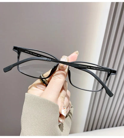Blue Light Reading Glasses - Unisex Rectangle Frames With Polycarbonate Lenses - ZOOMNSTORE