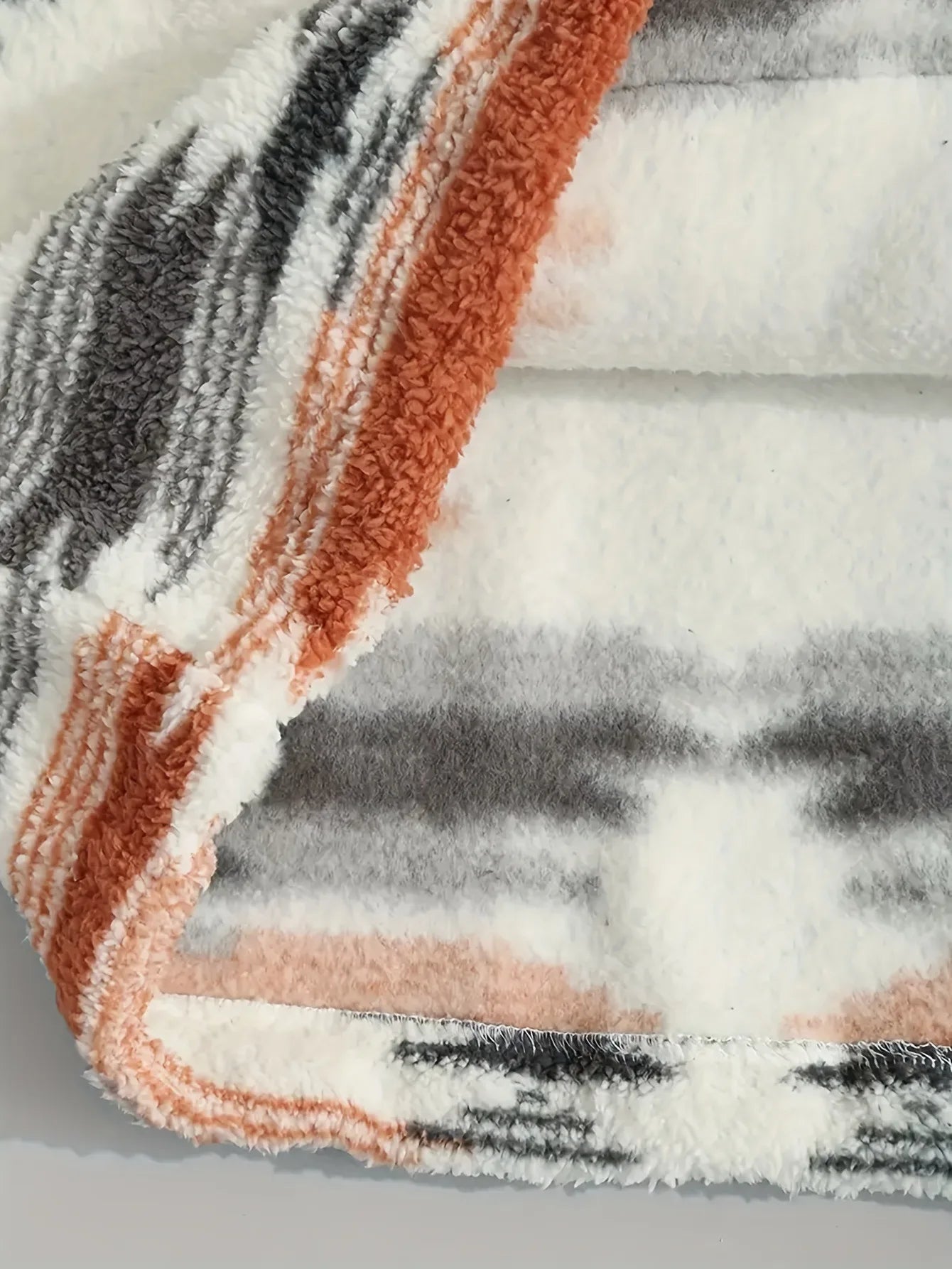 2024 Autumn/Winter New Printed Bohemian Zipper Plush Jacket Hoodie for Women - ZOOMNSTORE